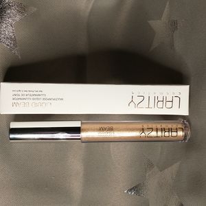 Laritzy cosmetics illuminator - Liquid Beam